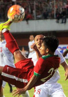 VIDEO ĐT Indonesia 2-2 ĐT Việt Nam: Để tuột chiến thắng trong 3 phút