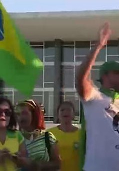 Người dân Brazil phản ứng như nào sau kết quả luận tội bà Rousseff?