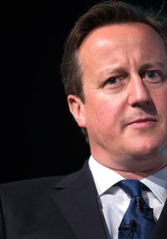 Thủ tướng Anh thừa nhận được hưởng lợi từ quỹ hải ngoại