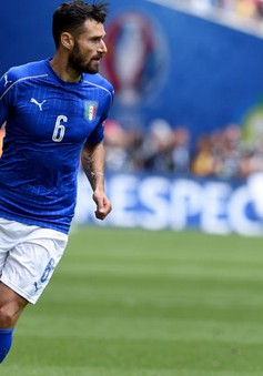 Italy mất trụ cột tuyến giữa trong cuộc tái đấu Tây Ban Nha