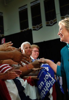Bầu cử Tổng thống Mỹ: Bà Clinton giành chiến thắng tại Puerto Rico