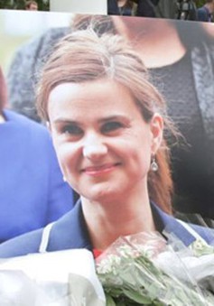 Anh: Nữ nghị sỹ Jo Cox bị ám sát vì quan điểm chính trị cứng rắn