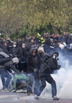 Biểu tình phản đối luật lao động tại Pháp có dấu hiệu leo thang
