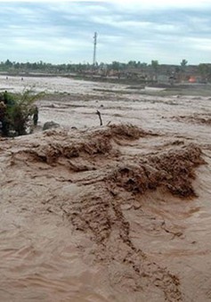 Lũ lụt tại Pakistan, đã có 65 người thiệt mạng