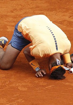 Lần thứ 9 đăng quang tại Monte Carlo, Nadal sánh ngang Nole