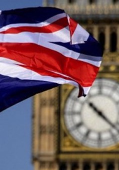 Nợ công của Anh trong 2 năm tới có thể vượt mục tiêu gần 65 tỷ Bảng