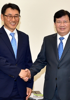 Phó Thủ tướng Trịnh Đình Dũng tiếp Tổng Giám đốc Công ty Doosan Vina
