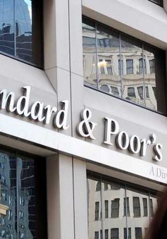 Standard & Poor's cảnh báo hạ bậc tín dụng của nhiều nước