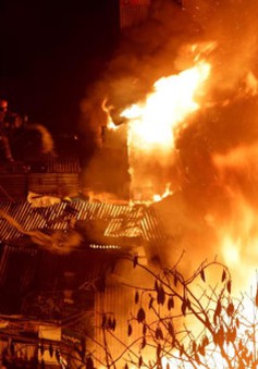 Philippines: Hỏa hoạn thiêu rụi 750 ngôi nhà tại Manila