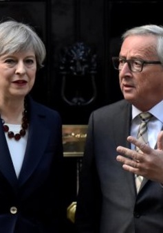 Thủ tướng Anh không thay đổi các Bộ trưởng chủ chốt