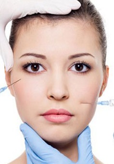TP.HCM: 2 bệnh nhân nữ biến dạng mặt sau phẫu thuật thẩm mỹ