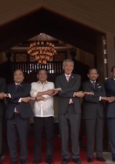 Các nhà lãnh đạo ASEAN thảo luận về vấn đề Biển Đông