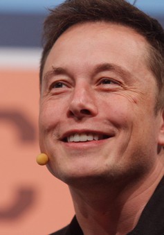Tỷ phú Elon Musk thắng cược dự án pin tích trữ điện lớn nhất thế giới