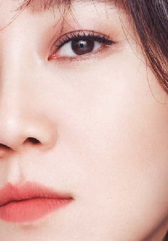 Gong Hyo Jin rực rỡ sắc xuân với sắc môi nổi bật