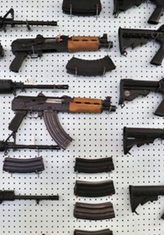 Nhu cầu mua súng tại Mỹ tăng cao kỷ lục dịp Black Friday