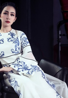 Linh Nga đẹp kiêu sa trong bộ sưu tập áo dài mới