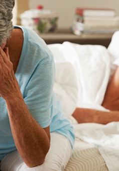1/3 người cao tuổi ở Mỹ phải sử dụng thuốc ngủ