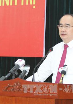 Đồng chí Nguyễn Thiện Nhân nhận nhiệm vụ Bí thư Thành ủy TP.HCM, đồng chí Đinh La Thăng làm Phó Ban Kinh tế TƯ