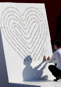 Pháp tưởng niệm 1 năm vụ khủng bố tại Nice