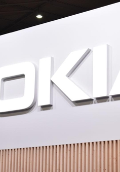 Samsung và Apple chú ý, Nokia 9 đã lộ diện