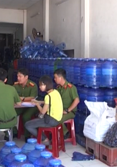 Quảng Nam: Phát hiện cơ sở nước đóng chai dùng hóa chất