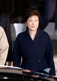 Kết thúc thẩm vấn bà Park Geun-hye sau 14 tiếng liên tục