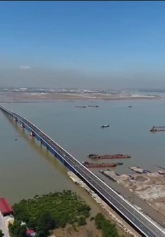 Chuyện hậu trường 2 tháng ghi hình series Khám phá: Cây cầu vượt biển dài nhất Việt Nam
