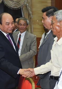 Thủ tướng gặp kiều bào tại Campuchia