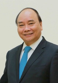 Thủ tướng hội kiến Trưởng Đặc khu hành chính Hong Kong (Trung Quốc)