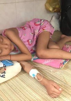 Nhật ký đẫm nước mắt của cô bé mới 9 tuổi đã bị ung thư buồng trứng