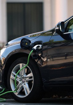 Các công ty Đức đầu tư hàng tỷ Euro phát triển ô tô điện