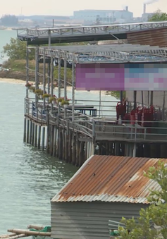 Khánh Hòa: Đầm Thủy Triều bị các nhà hàng lấn chiếm diện tích