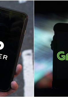 Tài xế Uber lao đao trước thương vụ sáp nhập vào Grab: Bộ GTVT nói “sẵn sàng tiếp sức”