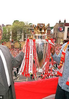 Những khoảnh khắc đáng nhớ của Wenger trong 22 năm dẫn dắt Arsenal