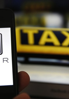 Nhiều tài xế đứng trước nguy cơ vỡ nợ sau thương vụ Grab mua Uber