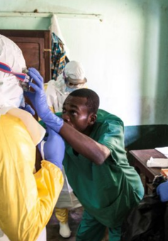 CHDC Congo bắt đầu tiêm chủng vaccine Ebola quy mô lớn