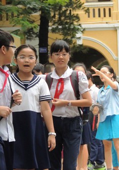Hơn 3.000 học sinh Hà Nội dự tuyển vào THCS chương trình song bằng