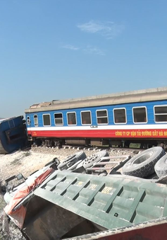 Nhiều cán bộ đường sắt bị đình chỉ công tác sau hàng loạt vụ tai nạn