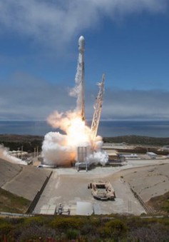 SpaceX đưa hai vệ tinh giám sát mực nước Trái đất lên vũ trụ