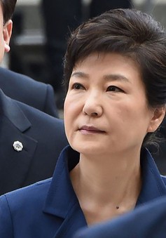 Hàn Quốc kết án 3 lãnh đạo tình báo phạm tội hối lộ cựu Tổng thống Park Geun-hye