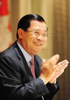 Việt Nam chúc mừng Thủ tướng Campuchia được tái bổ nhiệm