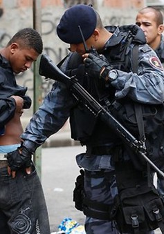Brazil: Bắt giữ 1.000 tội phạm liên quan đến phụ nữ