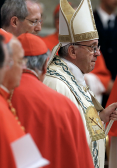 Tòa thánh Vatican đã biết về các vụ lạm dụng trong nhà thờ Công giáo