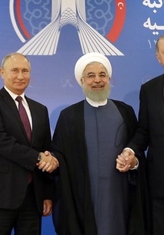 Lãnh đạo Nga, Iran, Thổ Nhĩ Kỳ họp thượng đỉnh