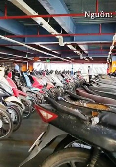 Hàng trăm xe máy bị "bỏ quên" ở sân bay Tân Sơn Nhất