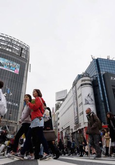 Tăng thuế tiêu dùng có thể đe dọa tăng trưởng của Nhật Bản
