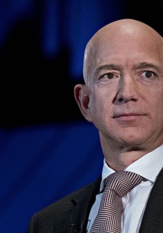 Tỷ phú Jeff Bezos có thể mất vị trí người giàu nhất thế giới