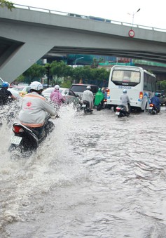Nhiều băn khoăn về giải pháp tổng thể chống ngập đường Nguyễn Hữu Cảnh