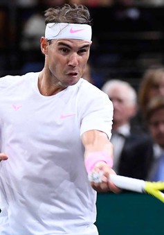 Paris Masters 2019: Nadal vượt qua Wawrinka tại vòng 3