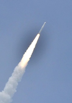 Trung Quốc thử nghiệm thành công động cơ tên lửa Trường Chinh-8